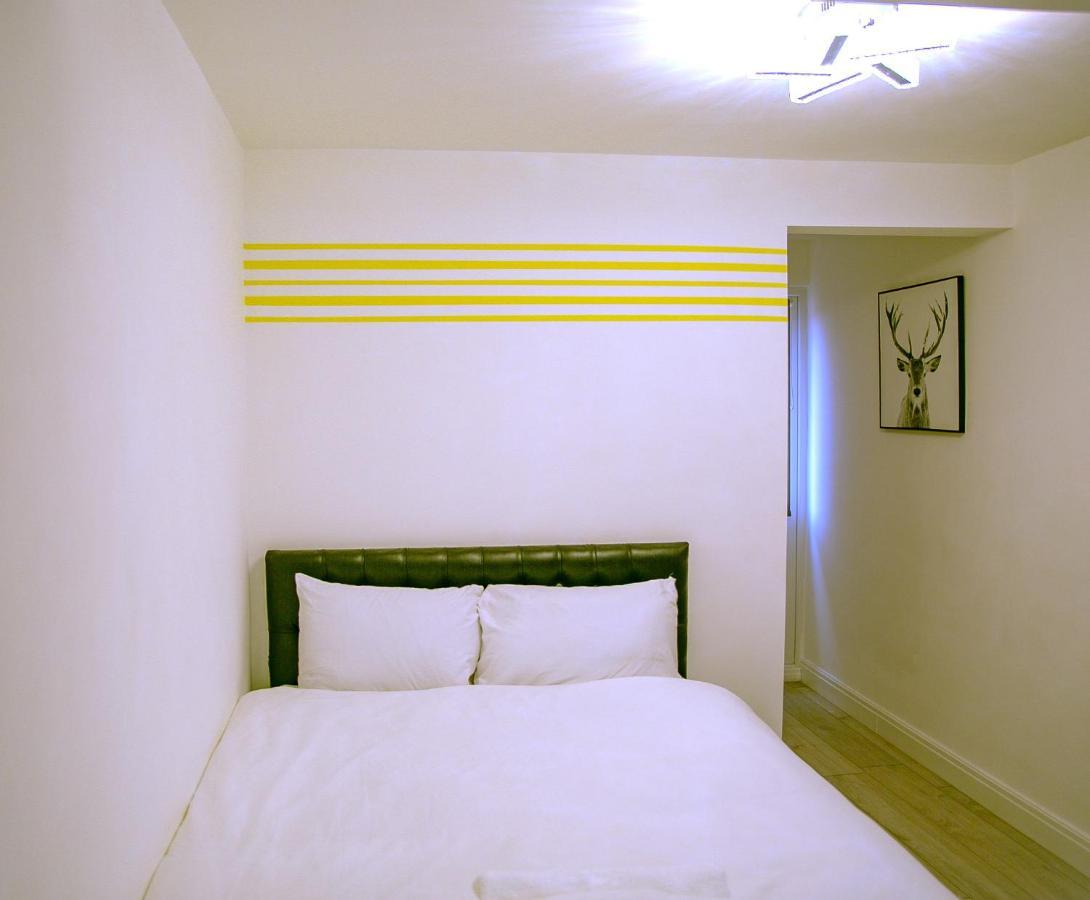 Rostron House Hotel Manchester Ngoại thất bức ảnh