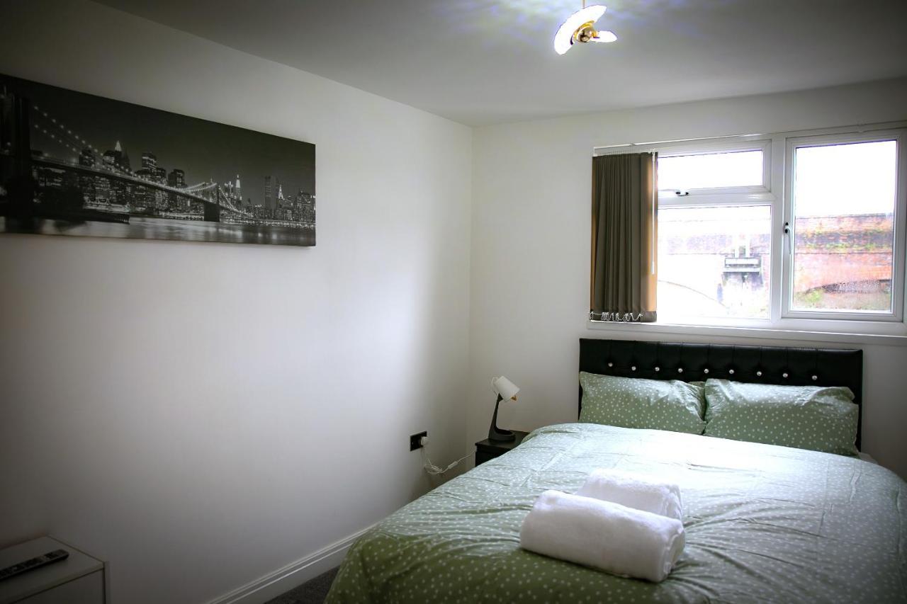 Rostron House Hotel Manchester Ngoại thất bức ảnh
